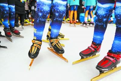 呼伦贝尔 冰雪经济热腾腾（建设体育强国·激发冰雪经济活力）