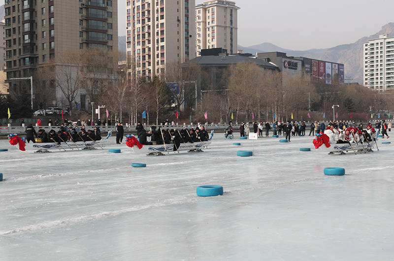 衡水市冰雪经济新活力：多元冰雪场馆吸引游客