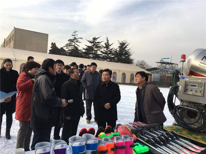 滑雪装备包括哪些呢？