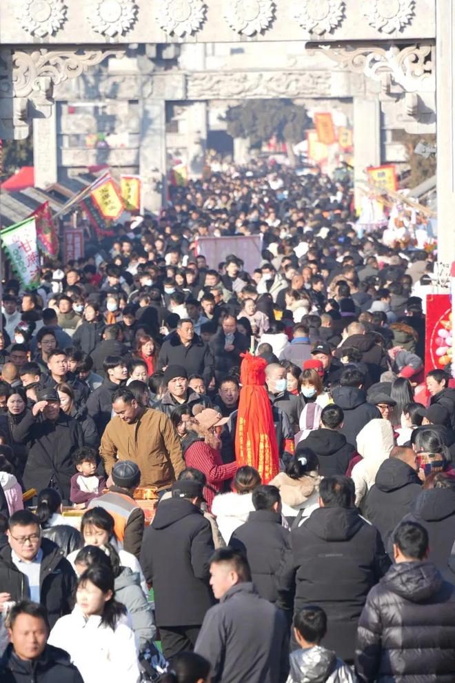 春节假期27949万人次在鹤壁过大年旅游总收入913亿元