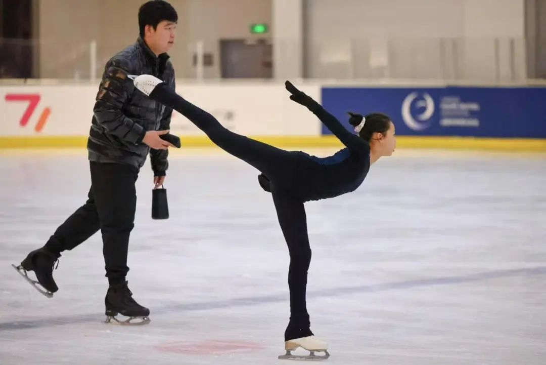 灞桥区东城一小张语桐同学斩获西安市第十七届运动会花样滑冰乙组自由滑项目金牌(图3)