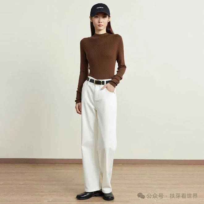 滑雪季选择修身款内搭毛衣高领最实用！(图7)