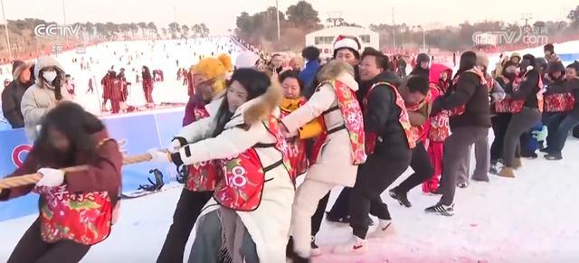 热“雪”燃冬年味足 竞技冰雪“村运会”引客来(图4)