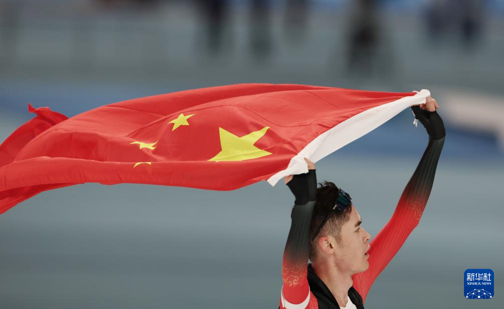 亚冬会丨速度滑冰——中国选手包揽男子5000米比赛冠亚季军(图4)
