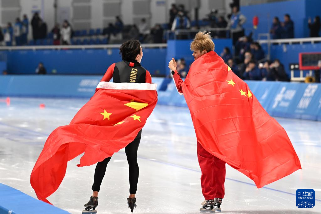 亚冬会丨速度滑冰——中国选手包揽男子5000米比赛冠亚季军(图20)