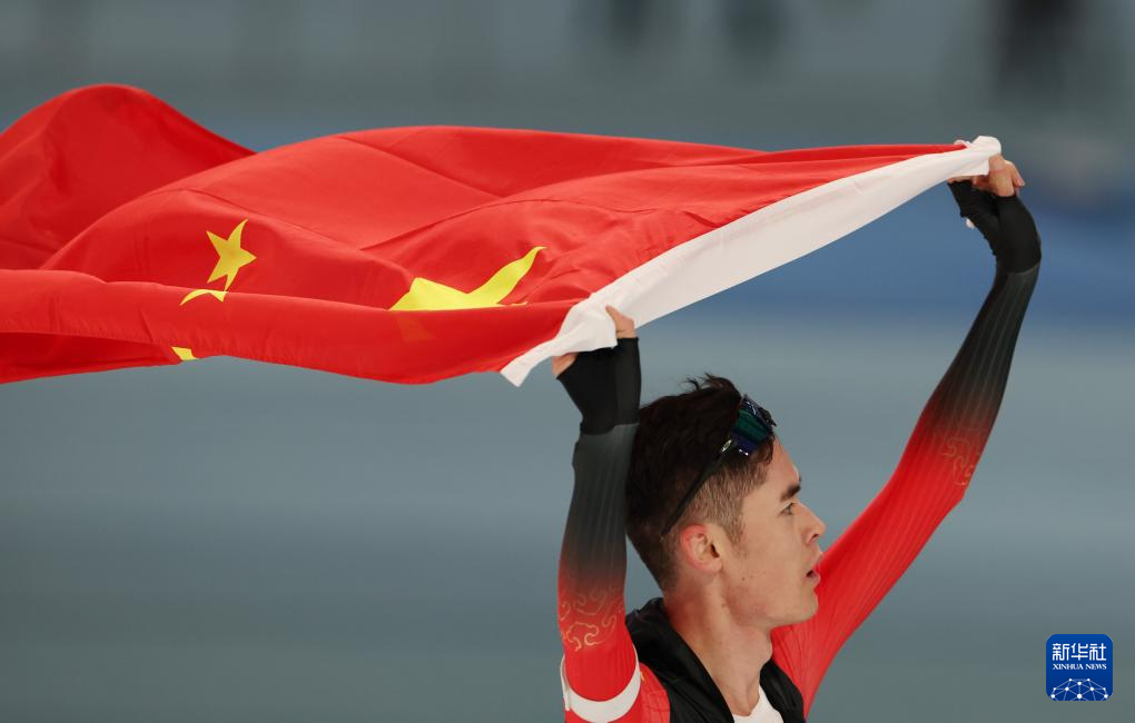 亚冬会丨速度滑冰——中国选手包揽男子5000米比赛冠亚季军(图36)