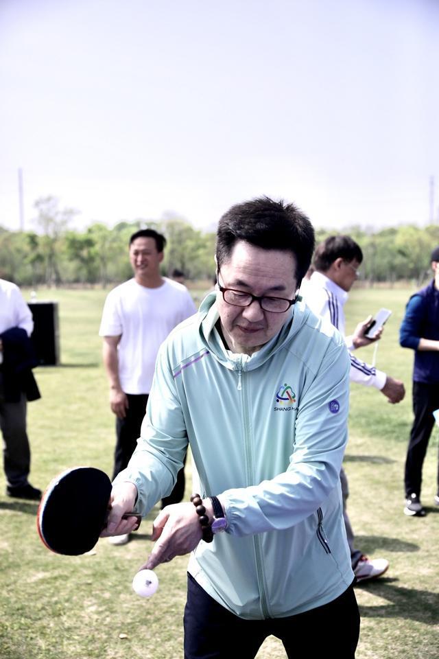 国球进公园体能大赛进商圈奥运冠军与市民共享体育周末