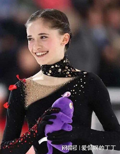 美国花样滑冰8位女运动员你认为哪位最漂亮(图1)