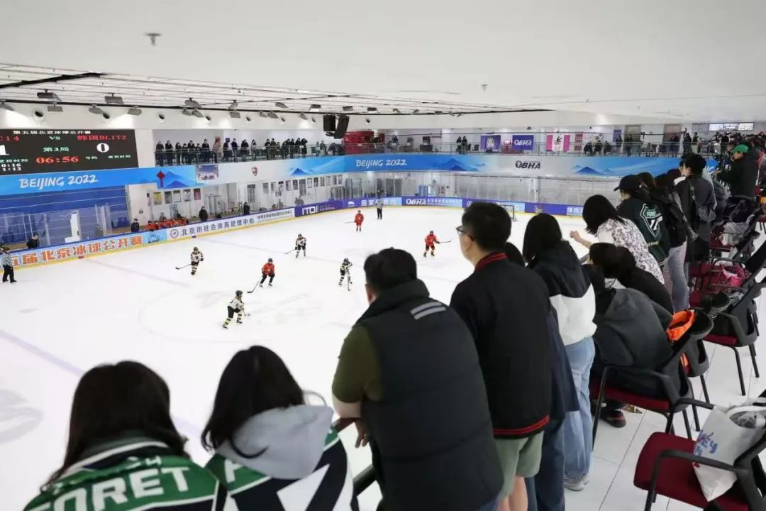 第五届北京冰球公开赛 五一假期火热举行(图4)