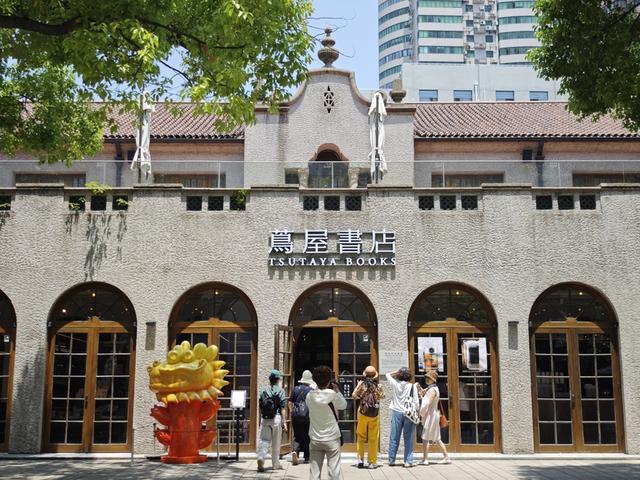 上海这个“全天候”文化街区藏着年轻人的松弛感｜新消费·申活力(图1)