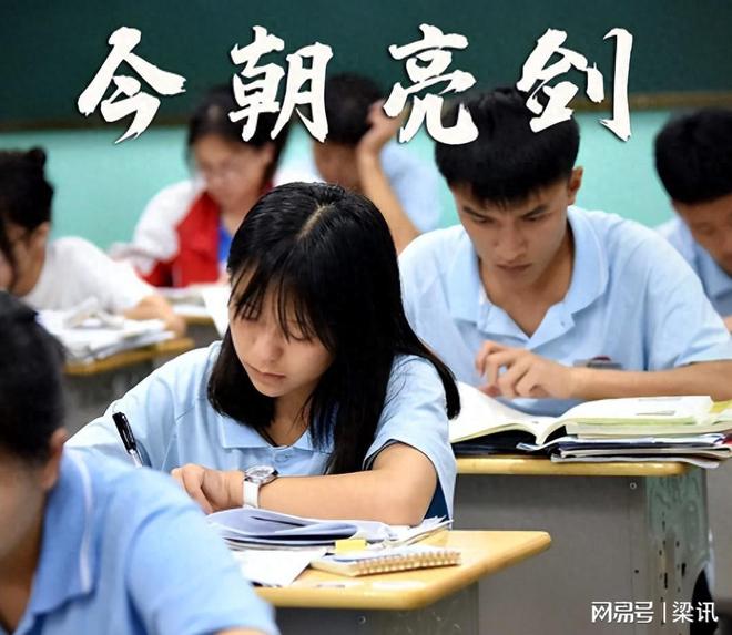 网友曝安徽高三女生跳楼轻生品学兼优答题卡变遗书内容太痛心(图1)