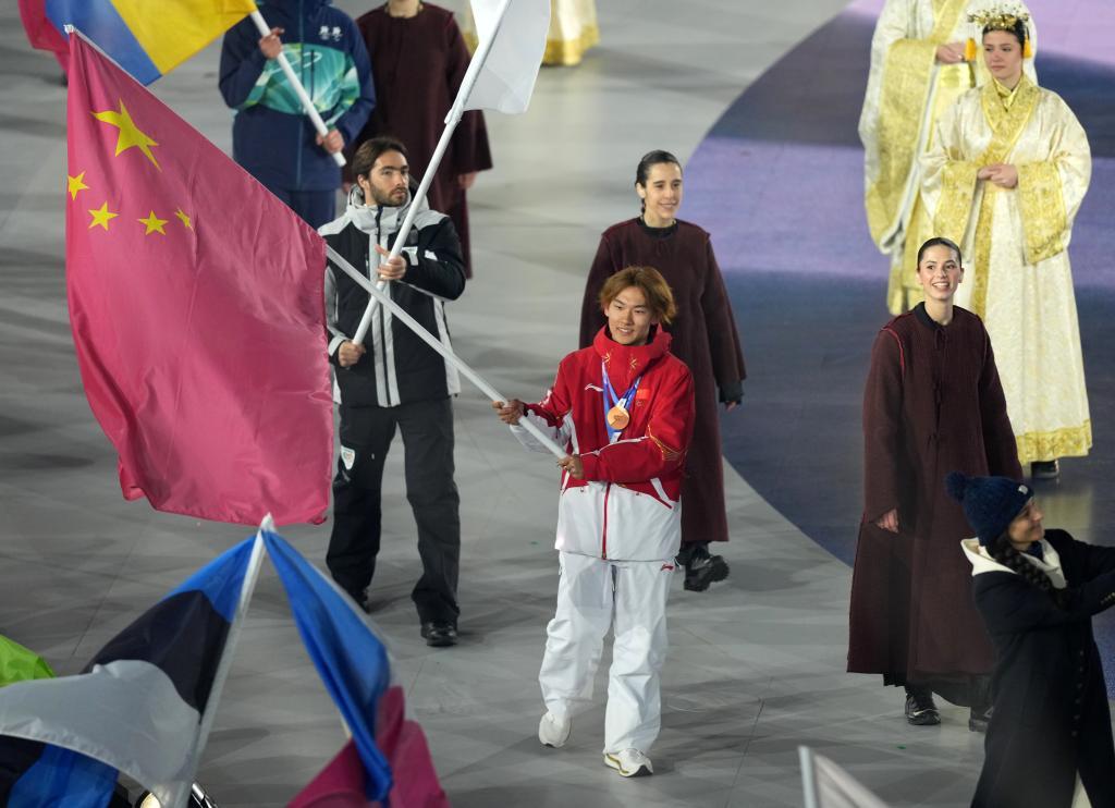 冬奥会体育时评：中国冰雪新起点(图2)