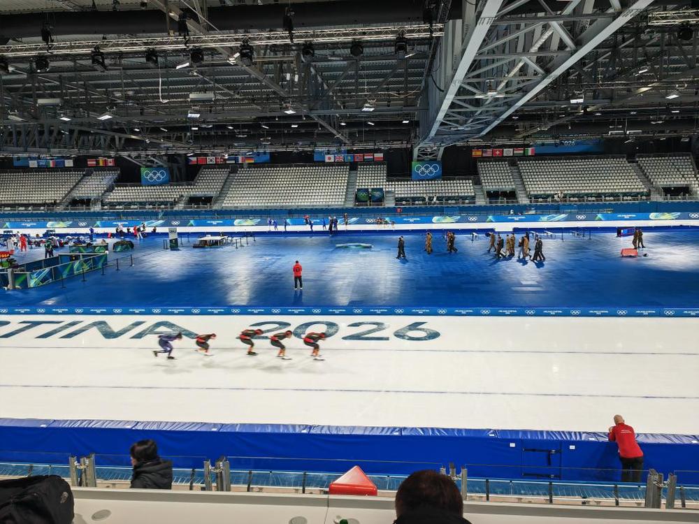 冬奥会｜中国速度滑冰队米兰开练(图3)